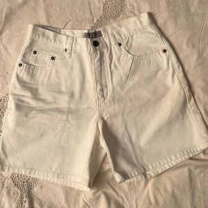 Eddie Bauer Five Pocket White Jean Shorts - White (6) NWT